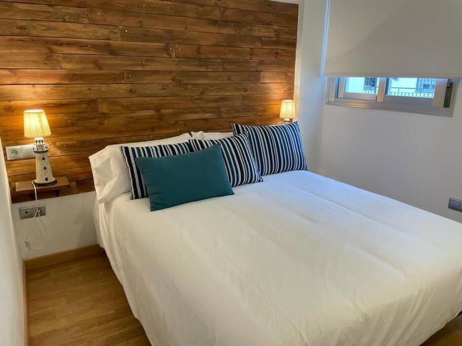 מאלגה Bonito Apartamento Cerca Del Centro - Trinidad מראה חיצוני תמונה